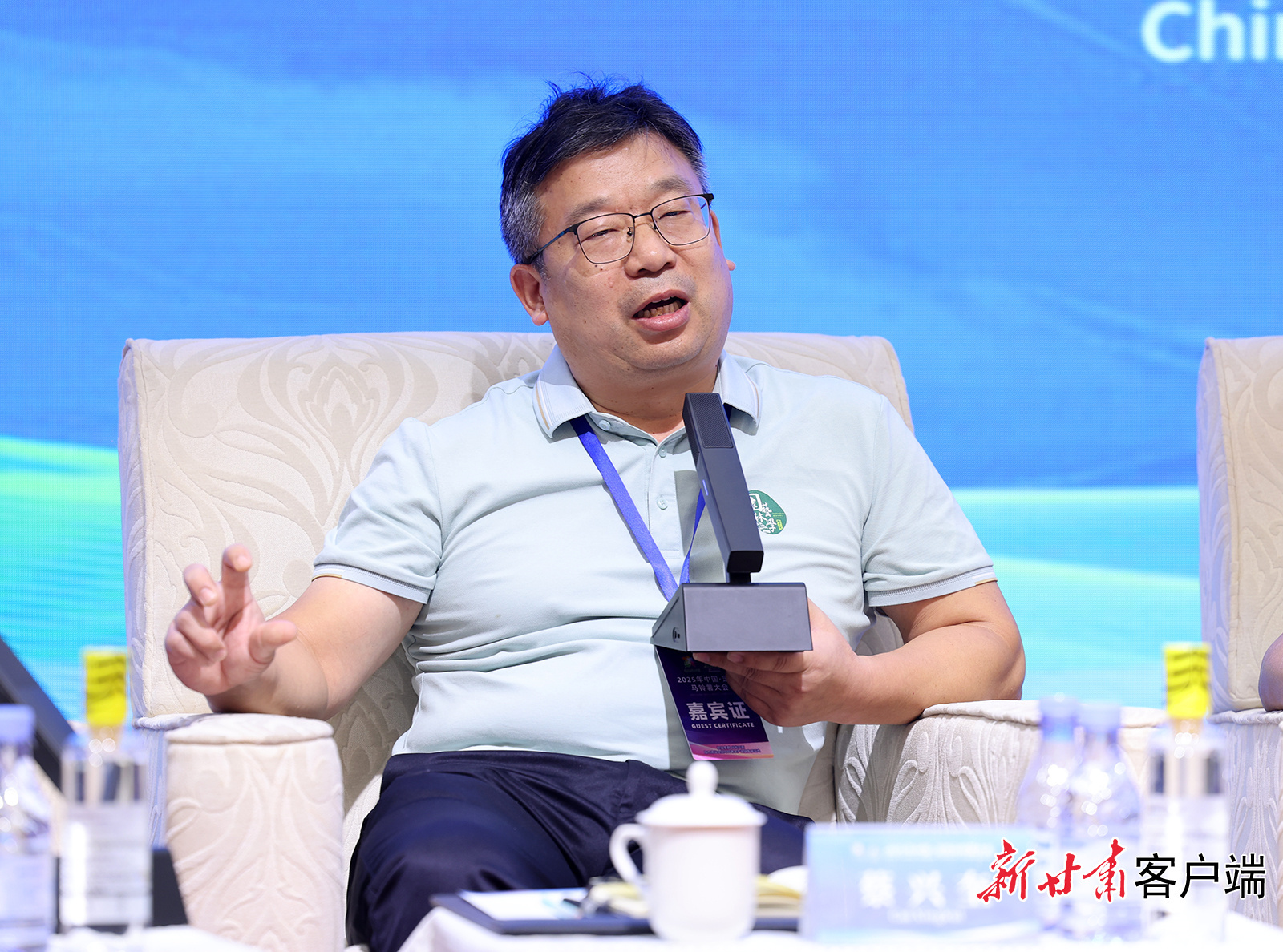 专家现场回答种植户和加工企业的问题