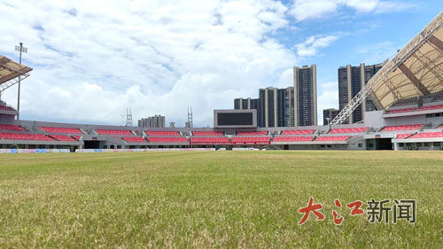 九江市体育中心体育场。