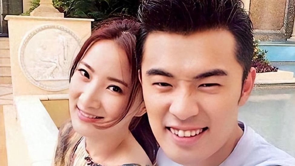 陈赫前妻许婧现状：旅居意大利，38岁肤白貌美，和洋老公至今无子封面图