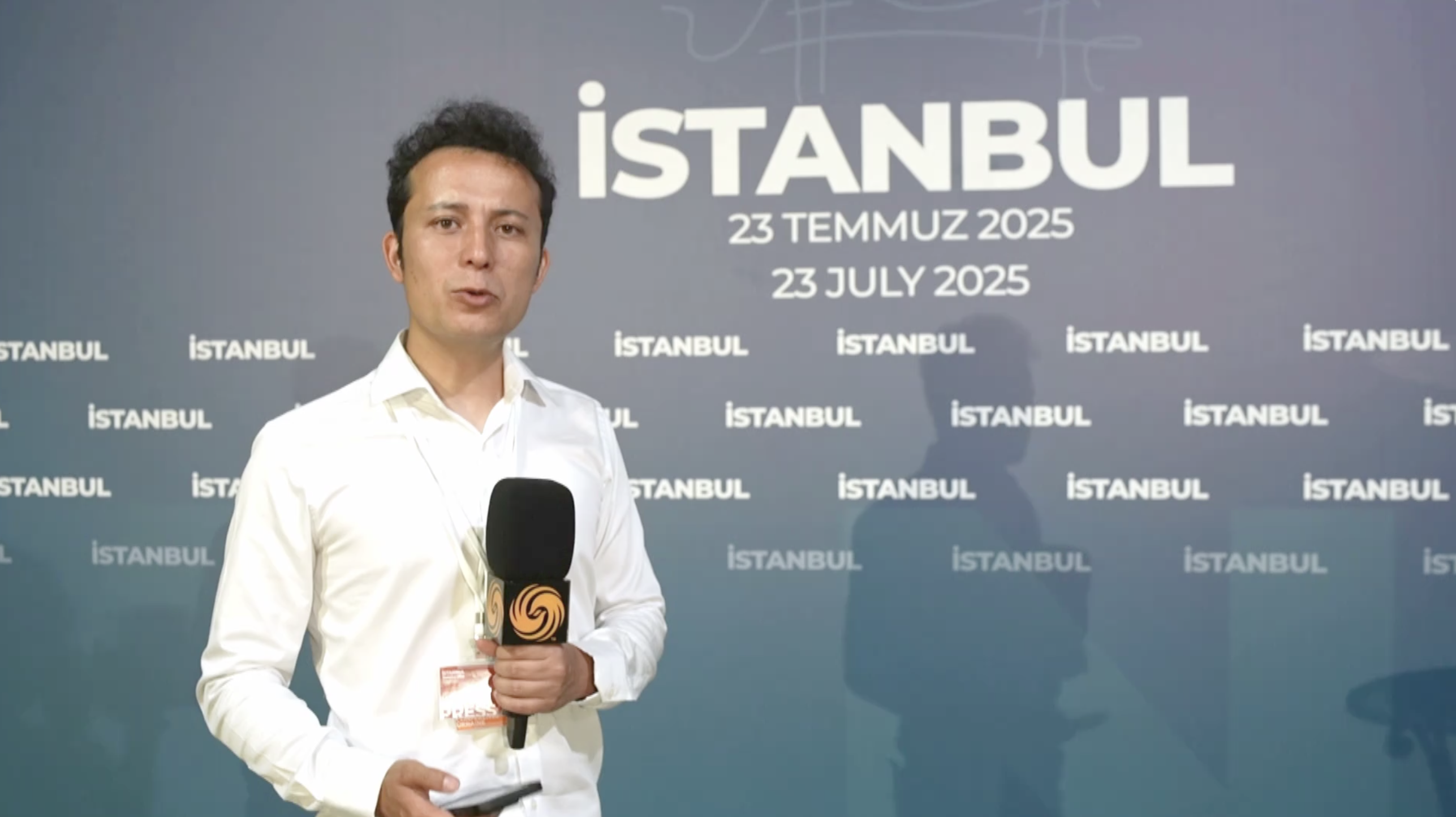 凤凰记者现场报道｜乌方：俄乌领导人会谈是协商停火必要条件