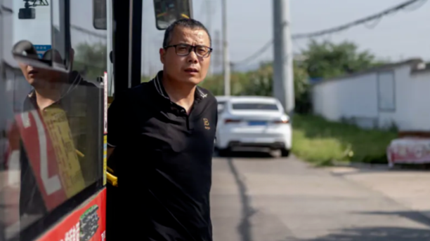 16年前开胸验肺推动《职业病防治法》，张海超说肺移植后努力活着：三天不吃饭饿不死，不吃药人就不在了