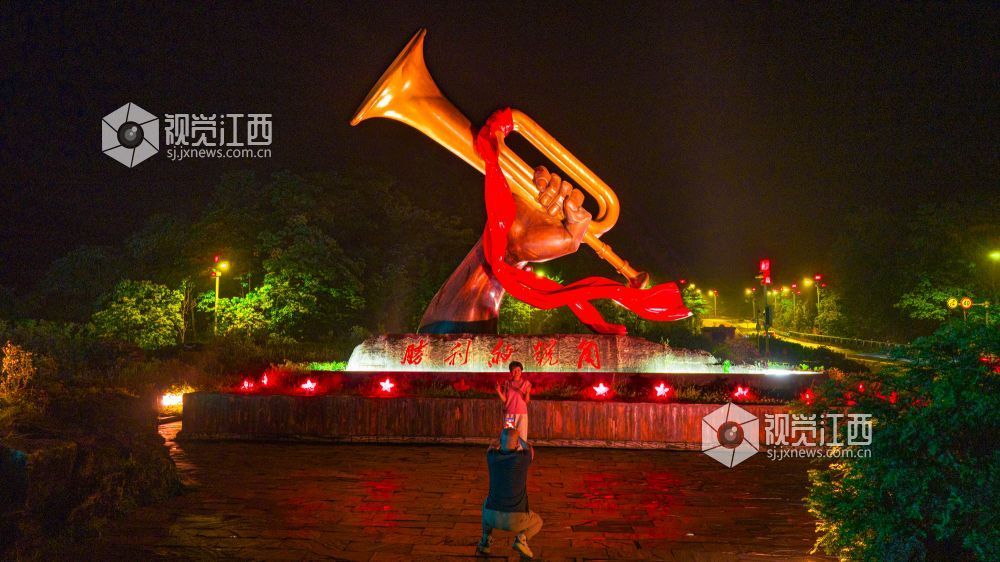 2025年7月19日在江西省井冈山景区凌云街拍摄的画面。