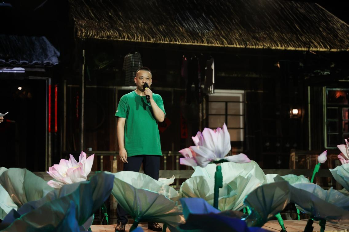 （国瓴基金党支部书记、董事长、总经理霍徐强发表活动致辞）