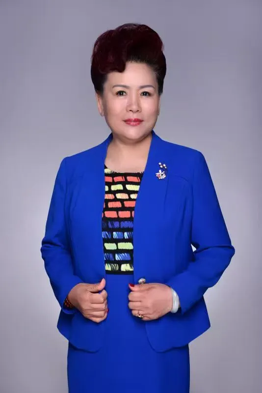 微笑青岛｜平安保险“隆盛部”部门经理杨宝莲、宋建华：两代保险人27年的守护与传承