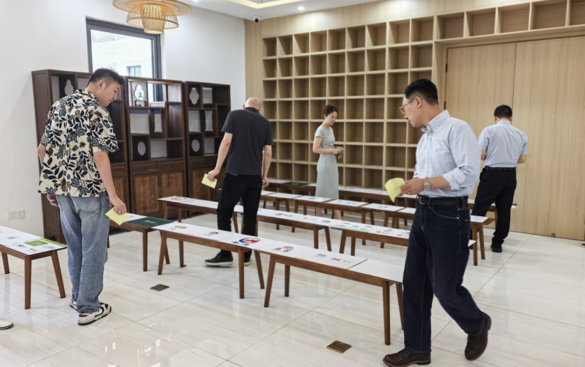 “赣莲”品牌Logo终审工作落幕 匠心设计赋能乡村振兴新篇章