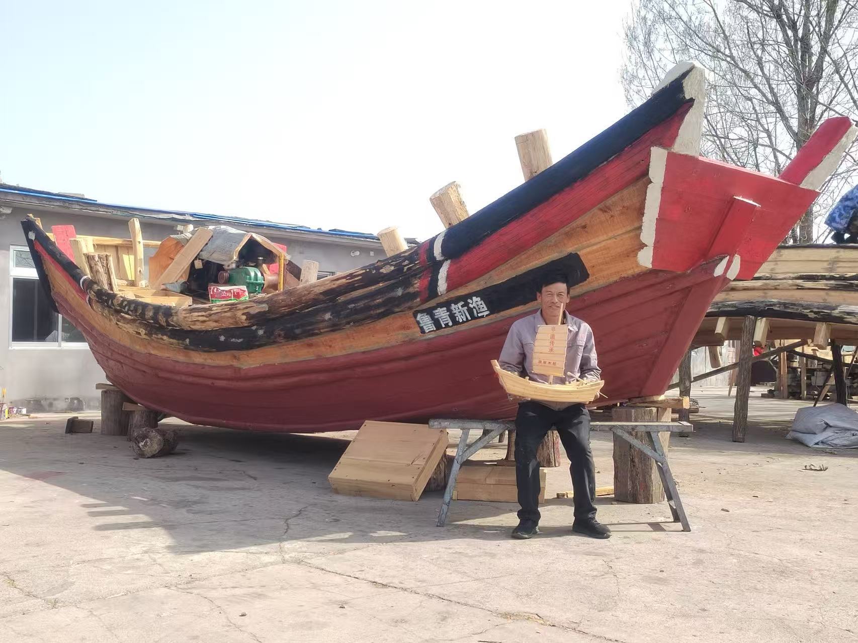 青岛乡里乡亲｜匠心守艺三十五载：木船传人王暖叶的“匠心船说”