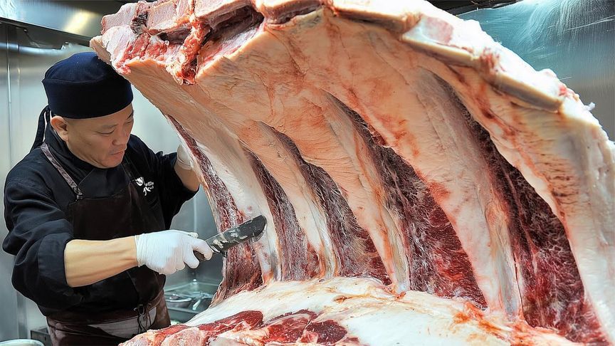 韩国大厨切割顶级牛肋排，牛身仅1.3%最珍贵部分，刀功必须要深厚