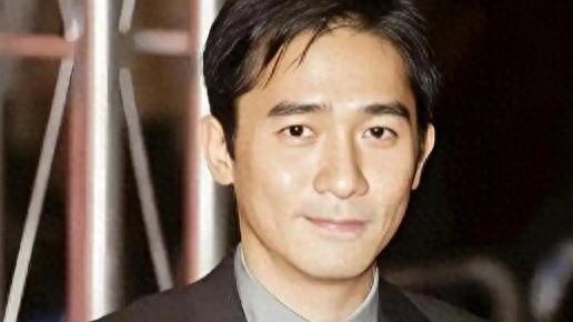 事实证明，与刘嘉玲中日分居的丁克一族梁朝伟，已走上另一条大道封面图