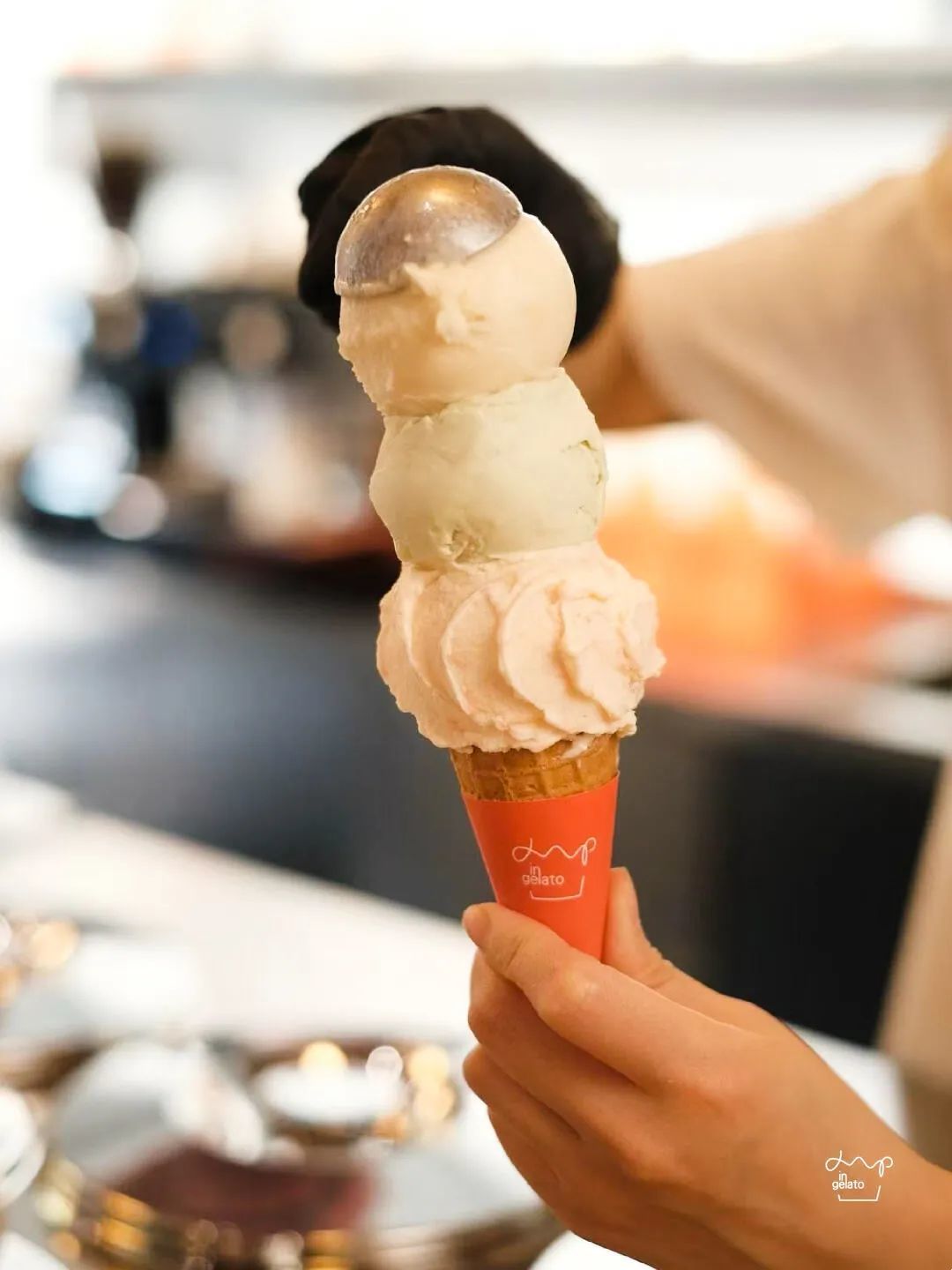 Dip in Gelato的杨梅酒酿、麻芡青芒雪葩;五谷、刺梨冰浆Gelato