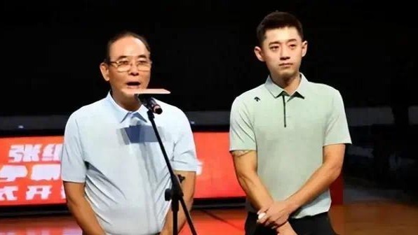 白百何傻眼了，自己老公“不要”的前妻，竟在张继科手里闪闪发光封面图