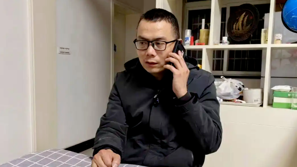 张海超开胸验肺16年后：7年吃的药盒有60斤，“药钱能在县城买套很好的房”，如果重来还会做出同样选择