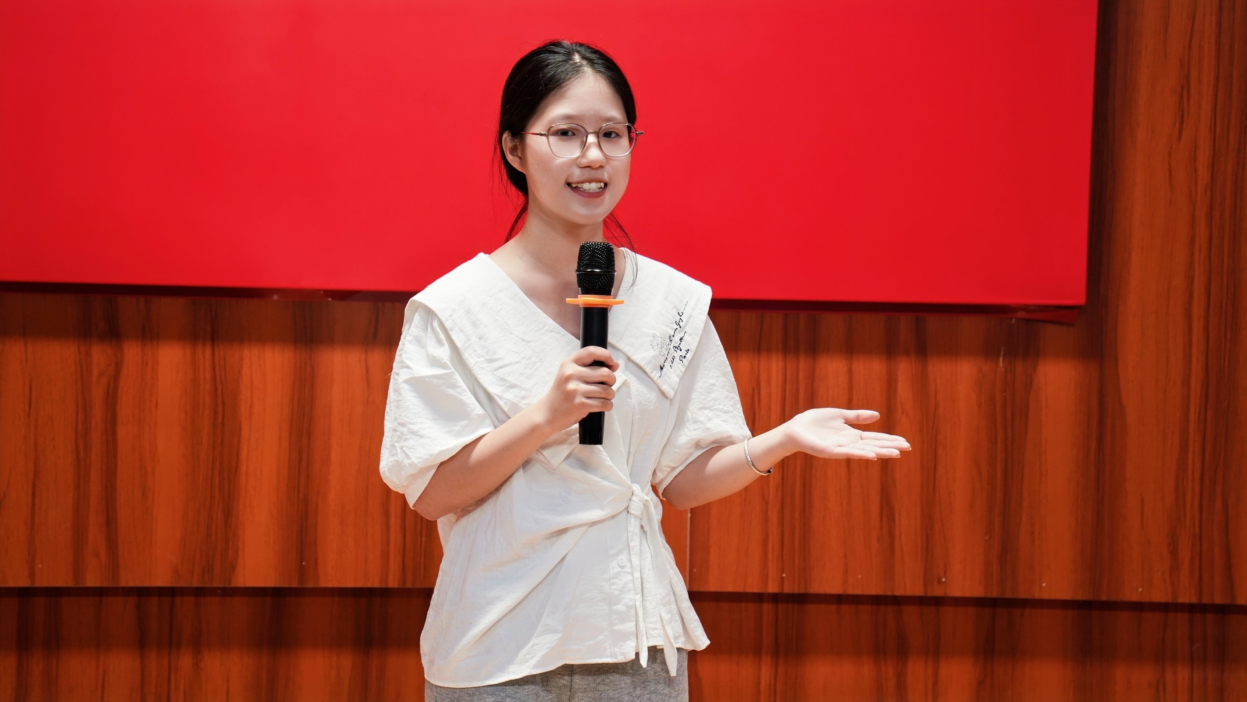 红色旋律大家唱，润物“有”声代代传 ——武汉革命博物馆奏响“音乐思政课”