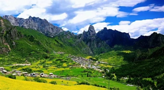 甘肃夏日消暑图鉴拿捏美食美景　谁懂这一口的含金量