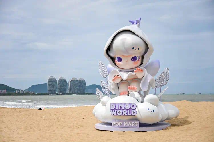 三亚湾海月广场