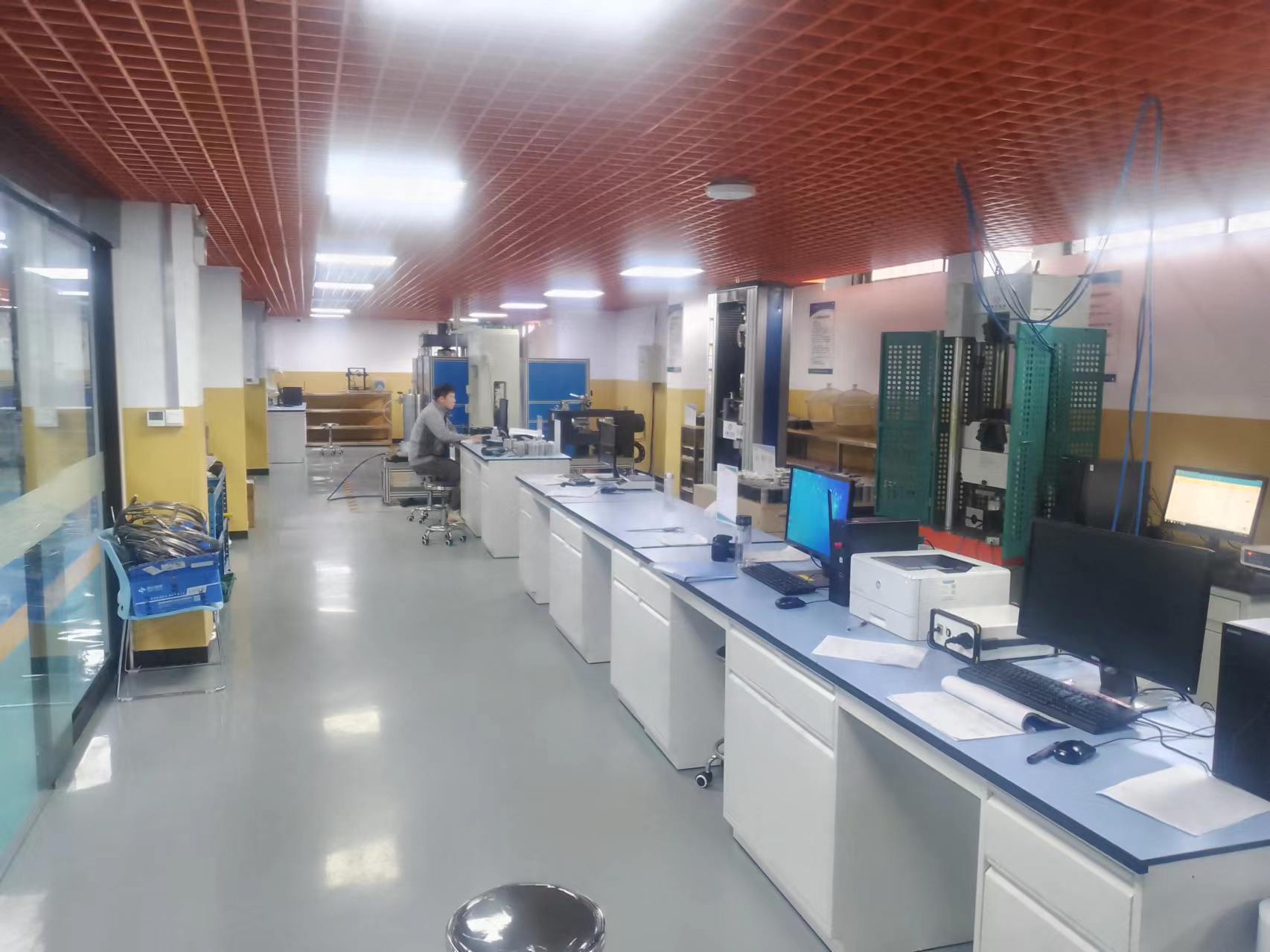 落实创新驱动发展战略：山东能源集团聚力打造新动能“策源地” 以科技创新重塑能源新版图