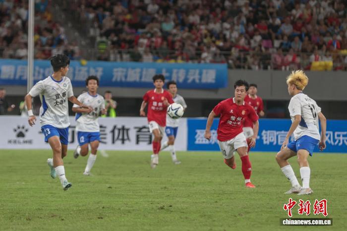 “赣超”火热！赣州队主场1比1战平宜春队 观赛人数破赛事纪录