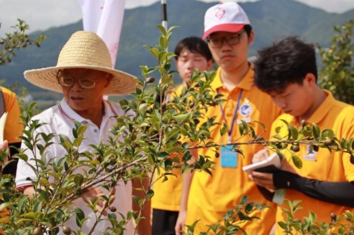 江西旅游商贸职业学院“同心圆”实践队：青春扎根“西向”沃土，同心书写时代答卷
