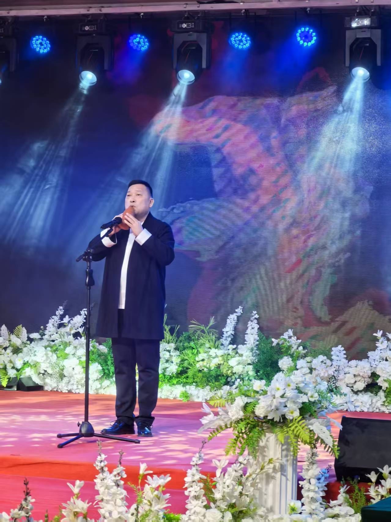 陶埙非遗代表性传承人王朝辉舞台演奏