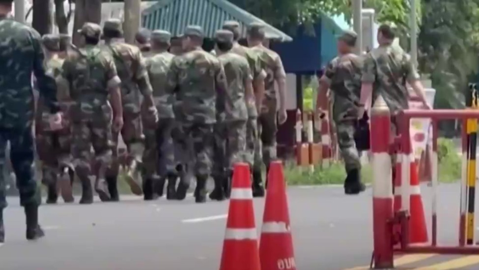 刚在马来西亚谈完，泰柬代表抵达上海，当着中方的面作出重要承诺