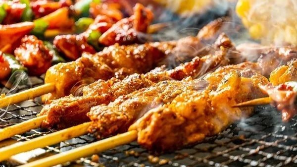 堂食“货真价实”，外卖“凑合了事”？尉迟调侃餐饮“双标”现象