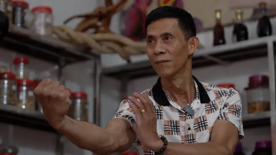 探访武馆跌打师傅罗师父，见识祖传接骨秘方