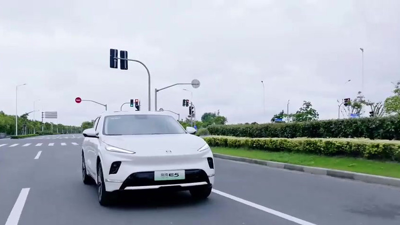 智己“恒星”超级增程发布，我再也不想买纯电和插混了