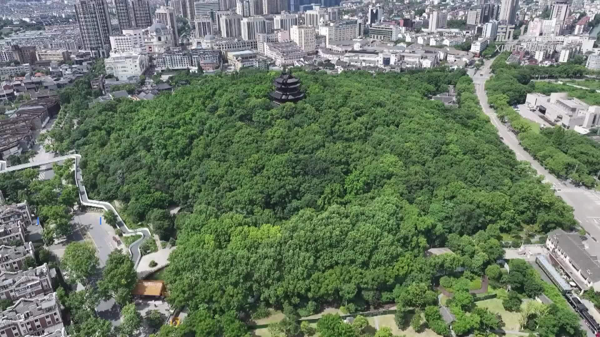 浙江多地免费开放防空洞供市民避暑纳凉