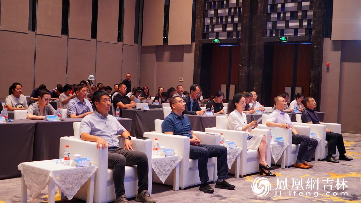 2025江苏旅游新干线长春推介会现场。