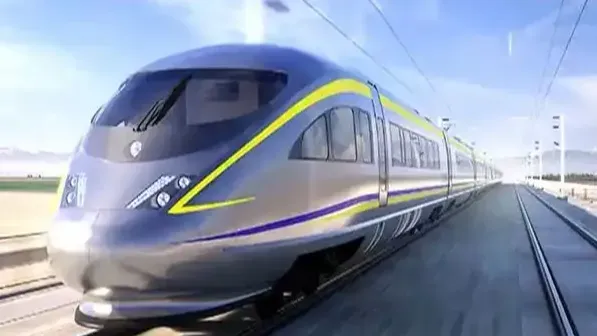 美国加州高铁或面临烂尾，尉迟：铁轨一点没铺，先种了7000颗树