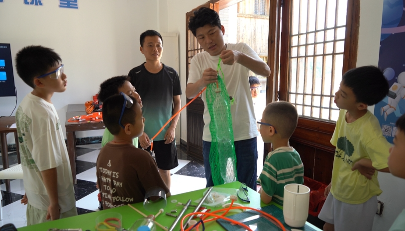 王印科创课堂。周雪莉/摄