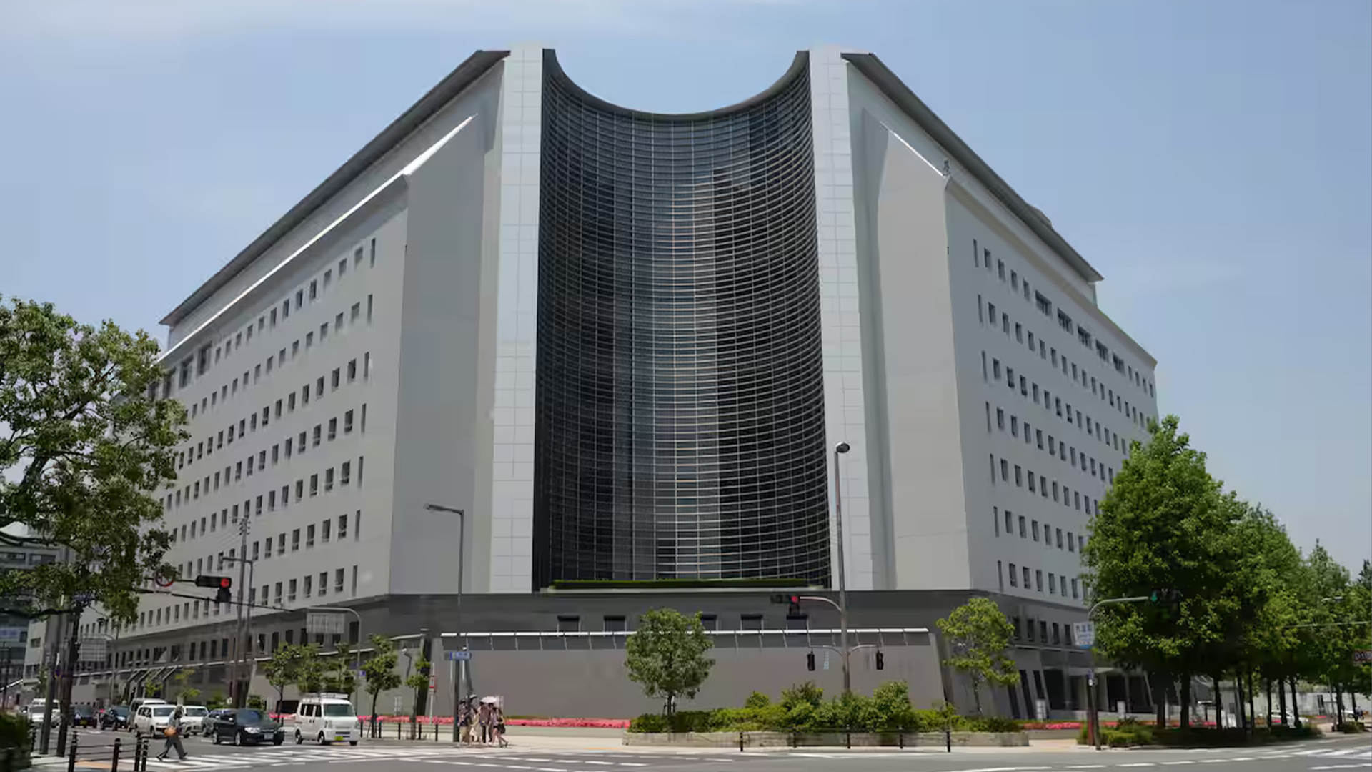日本男子袭击中国游客被逮捕，审讯时表示“我无话可说”，受害者为19岁的中国大学生游客