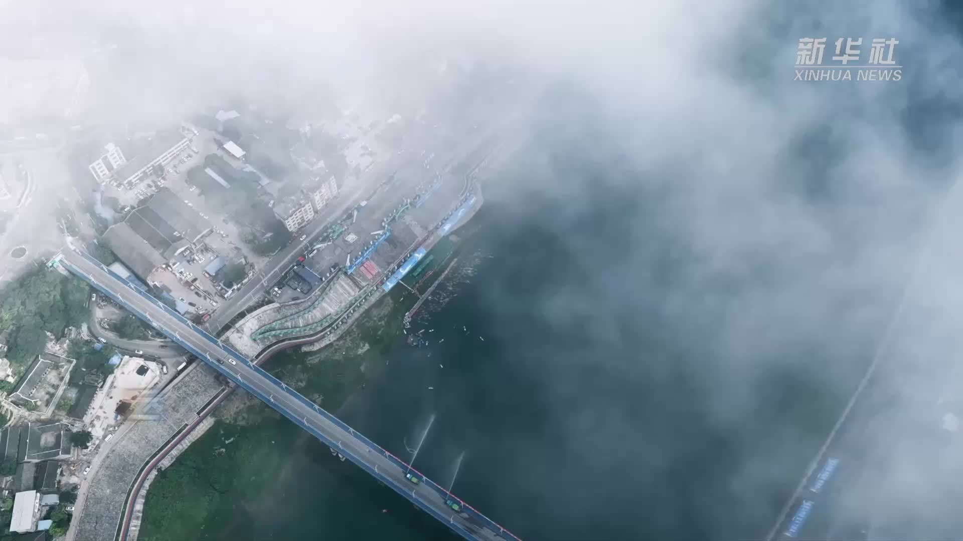 桨板竞速 泳者争先 在乌江之畔看水上盛宴