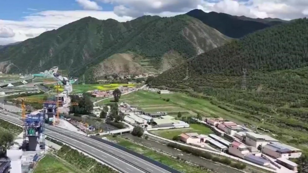甘加隧道正洞开挖突破4000米　西成铁路建设稳步推进