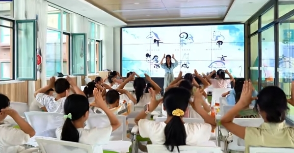 社区托管班花式带娃 华亭神兽解锁暑期好“趣”处