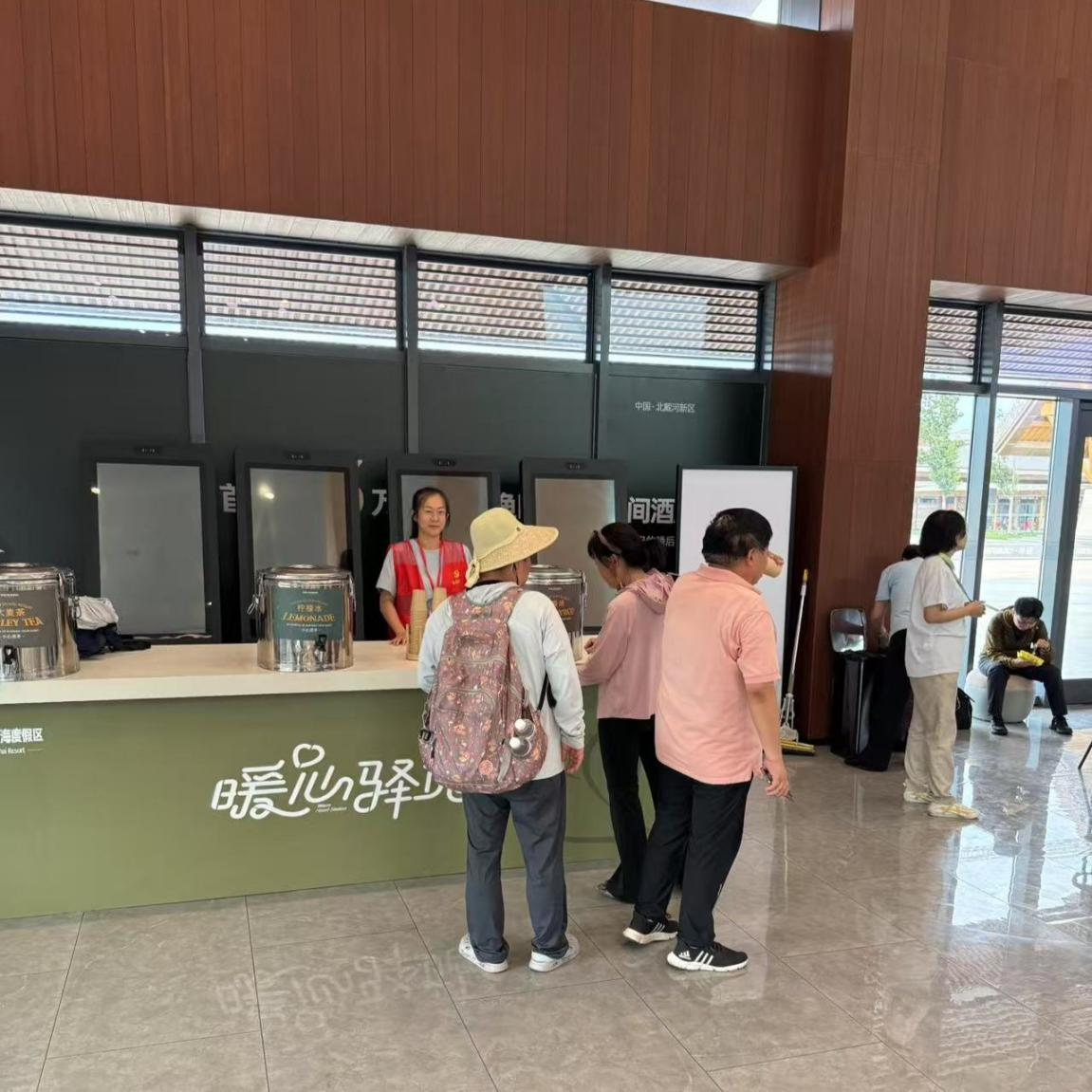 秦皇岛北戴河新区开展旅游旺季志愿服务活动