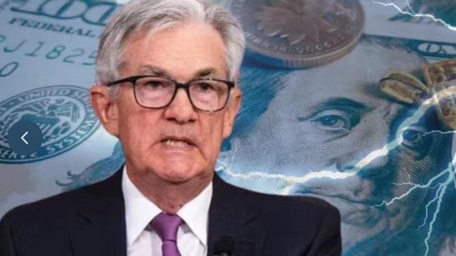 鲍威尔硬刚特朗普，软硬不吃拒绝降息！美联储打响继承者之战