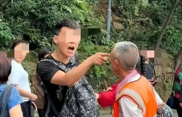 风评|一个人的失范,不应让一座城背锅