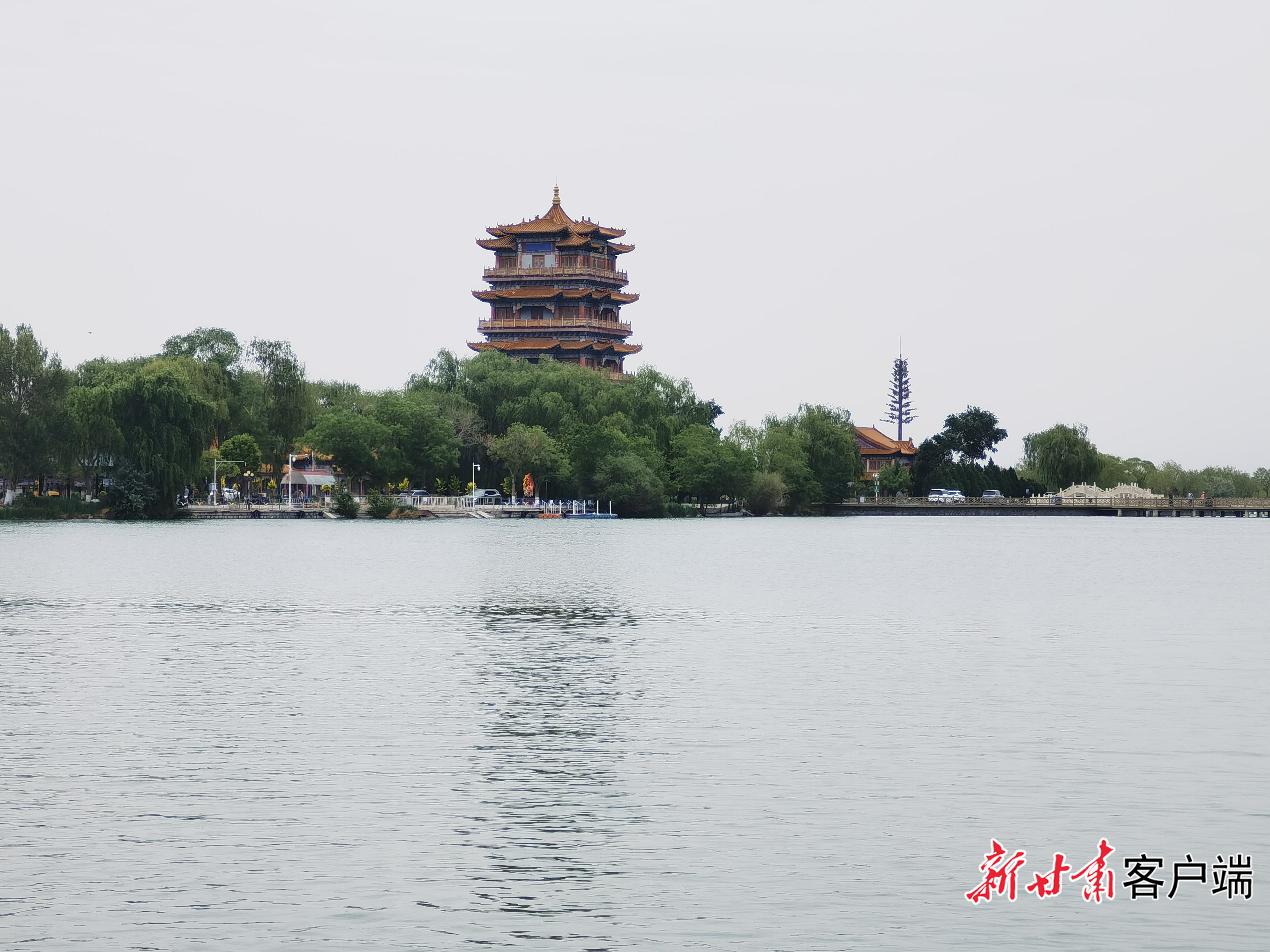 高台县大湖湾景区　图片由新甘肃&middot;甘肃日报记者冯宝强摄