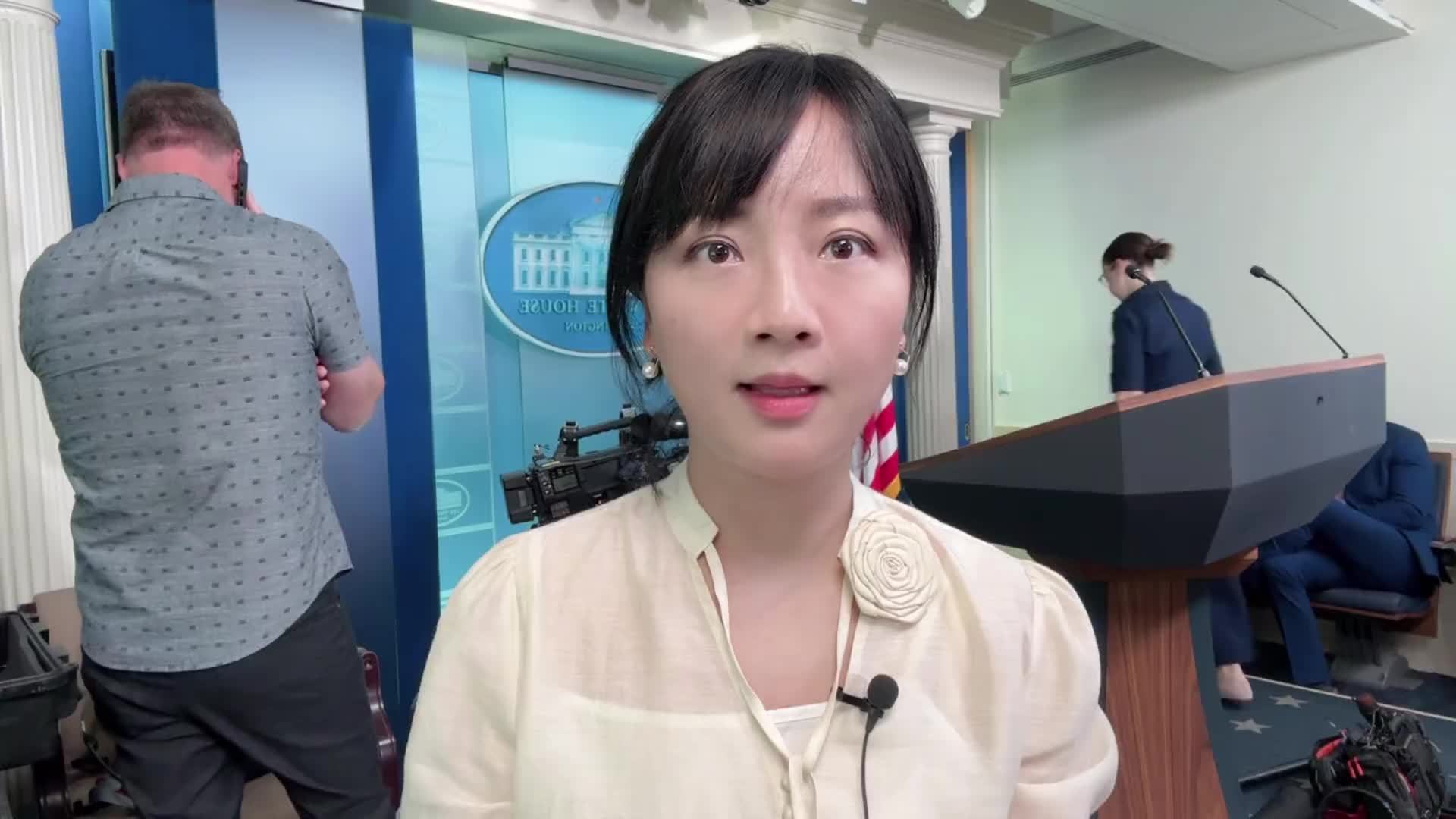 特朗普对印度征25%关税+惩罚制裁！苹果手机惨了？