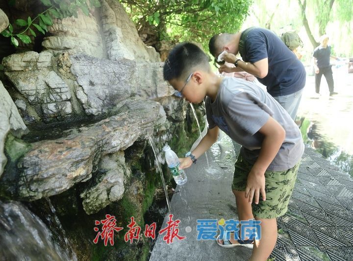 一年四季 泉在济南丨8连涨！黑虎泉水位达到今年最高值