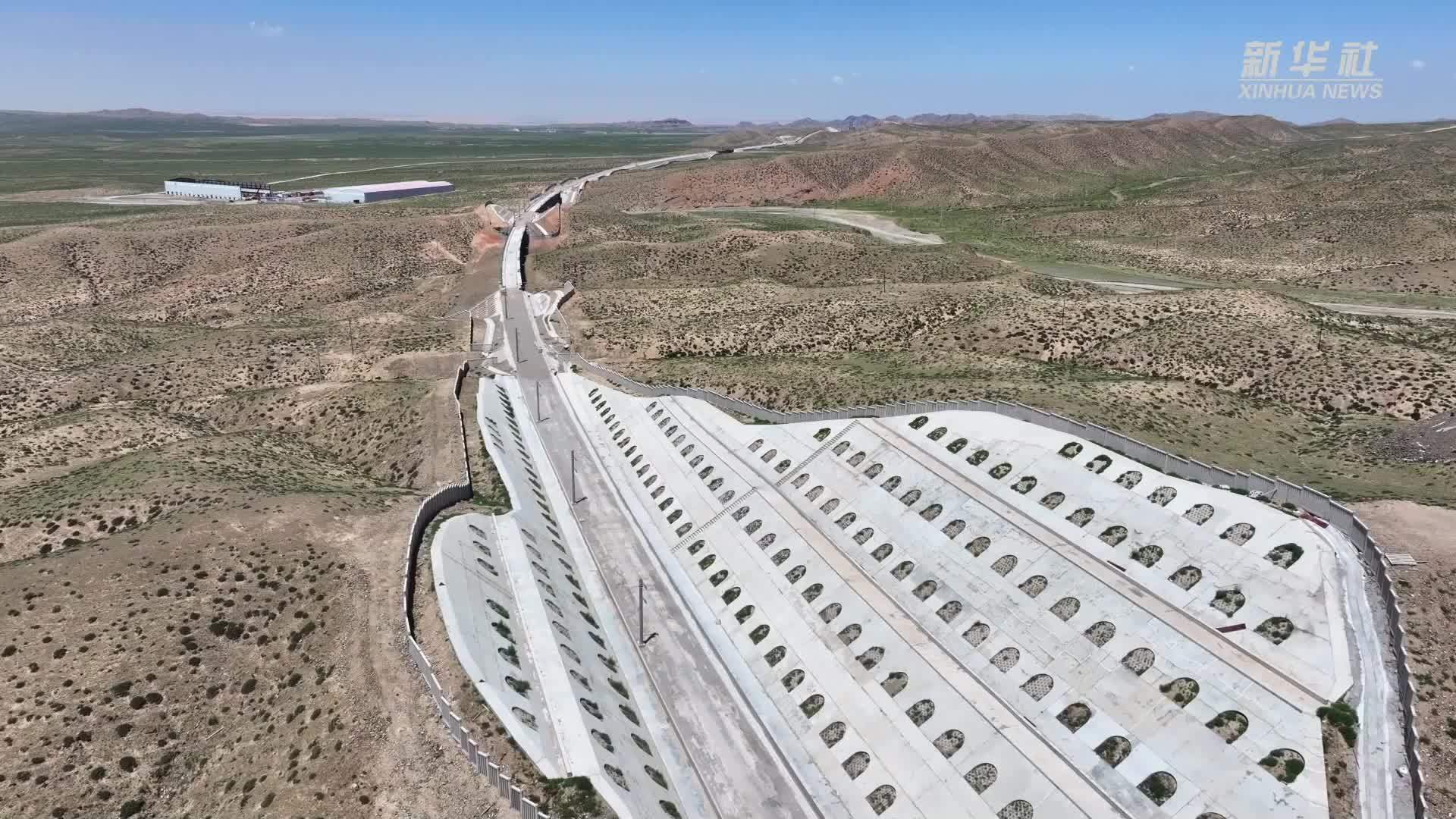 包银高铁银巴支线贺兰山隧道加速推进