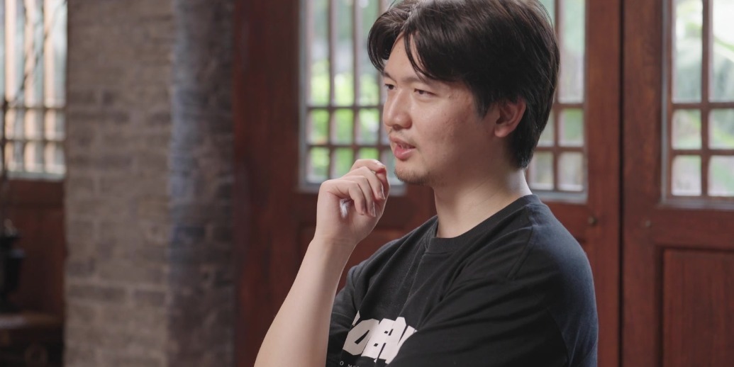 作家刘楚昕：因为父亲教育的缺少，我的为人处事有些问题，连打领带都是看视频学的