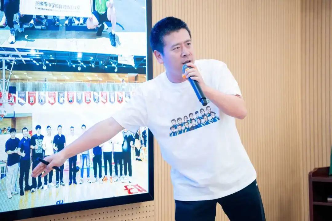 人物1微信图片_2025-07-27_155006_563.jpg
