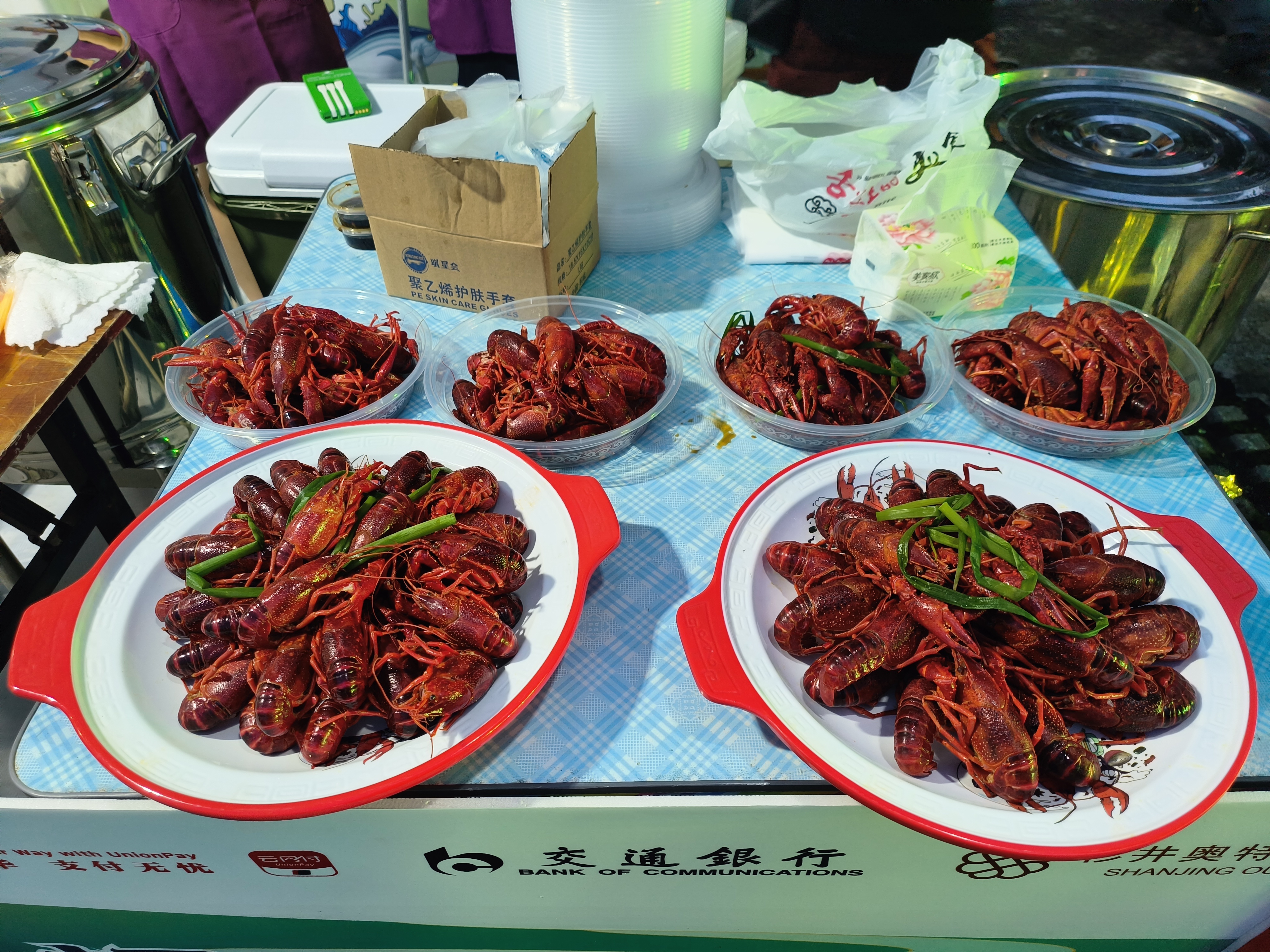 可看、可逛、可吃、可玩！“乐享消费&middot;畅购甬城”2025年“味美浙江”餐饮市集在海曙热力上演