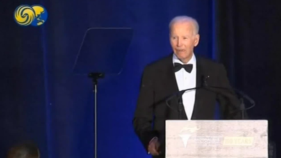 拜登：特朗普政府胡作非为，令美国陷入“至暗时刻”