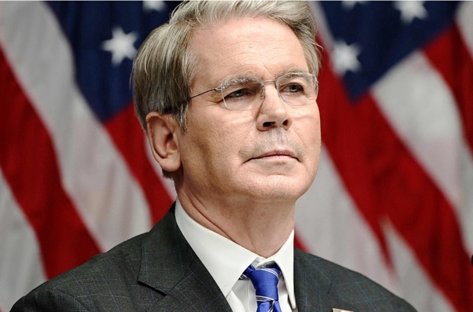 美国政府发债海啸下：贝森特发现他曾痛批的耶伦政策“真香”？