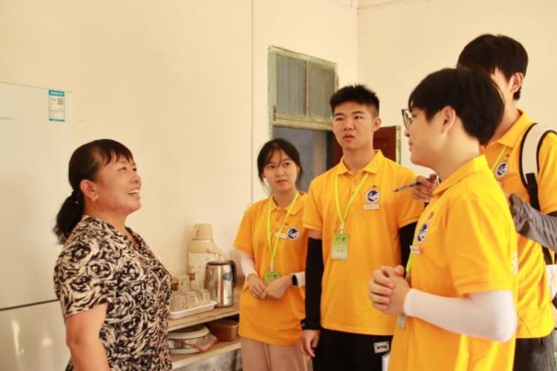 江西旅游商贸职业学院“同心圆”实践队：青春扎根“西向”沃土，同心书写时代答卷