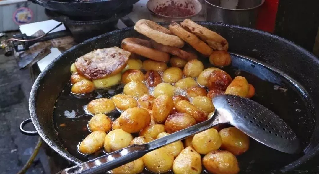 一市吃三省！夏天必去的仙气小城，还是酸香热辣的隐藏食神！