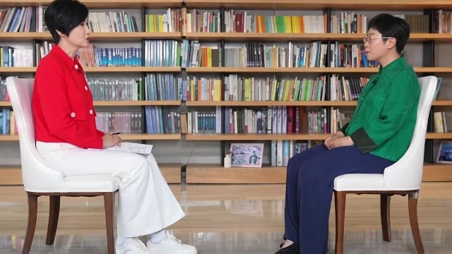 蒙曼：所有的老师一定都喜欢当网红老师