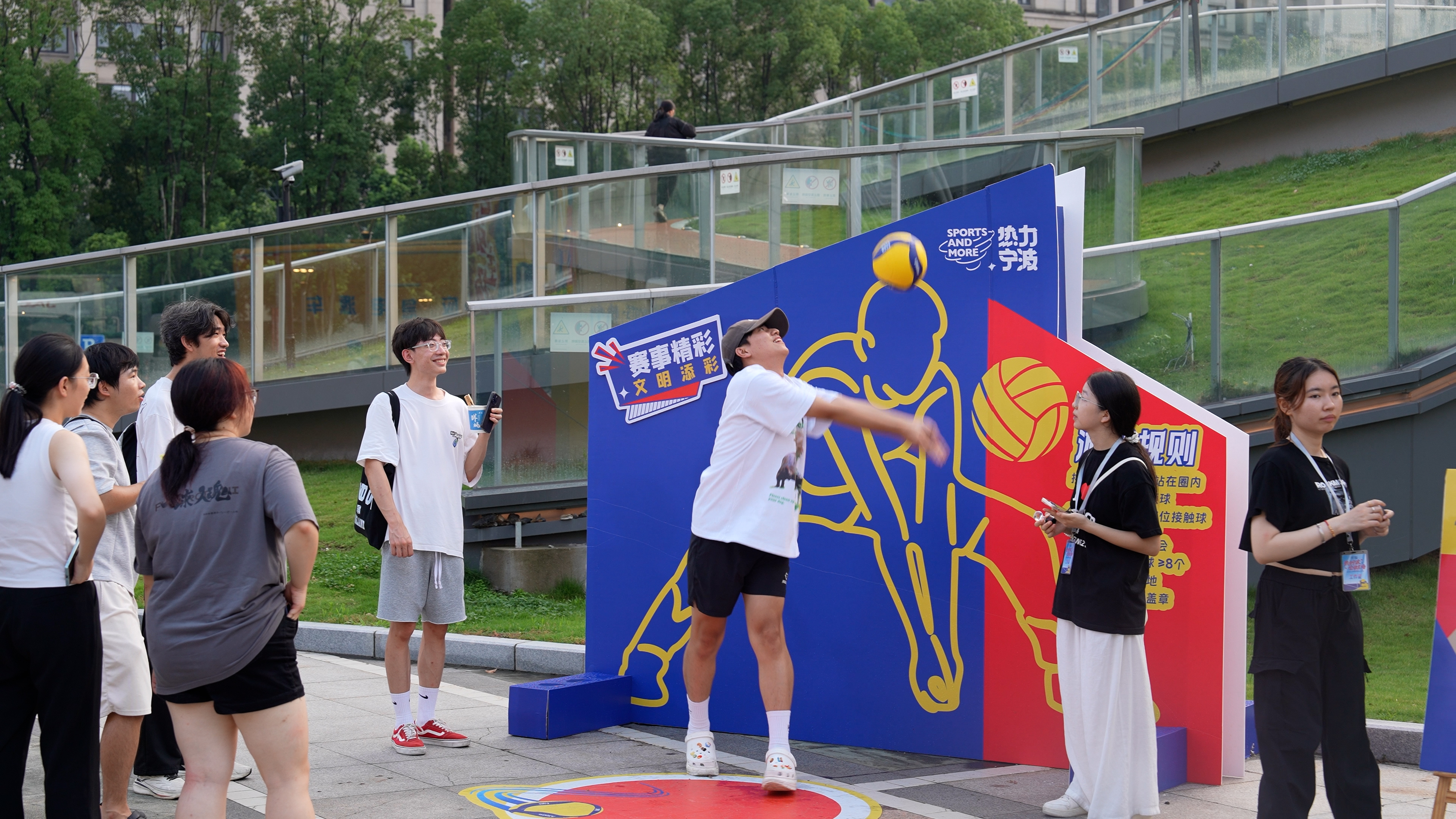 北仑太有“排”面了！2025世界排球联赛男排总决赛圆满收官